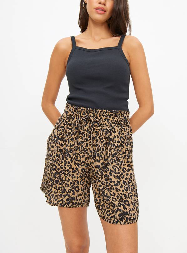 Leopard Printed Drawstring Shorts  20